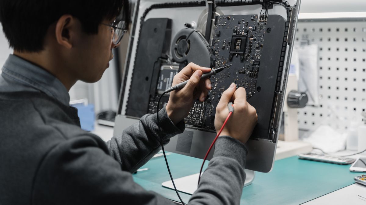 聚鑫汇国际app官网：国产世界模型首次出海上路！Momenta直接让百亿公里老司机开上欧洲街头
