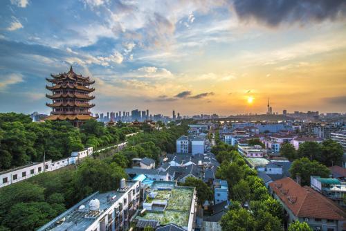 荆楚大地，湖北的历史文化与社会发展画卷